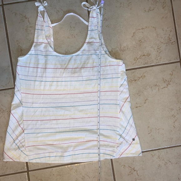 Roxy Rainbow Pinstripe Tank Top. Medium.  Mint condition - Picture 15 of 15